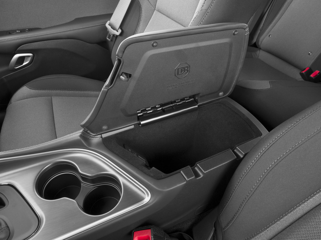 2016 Dodge Challenger SXT Plus