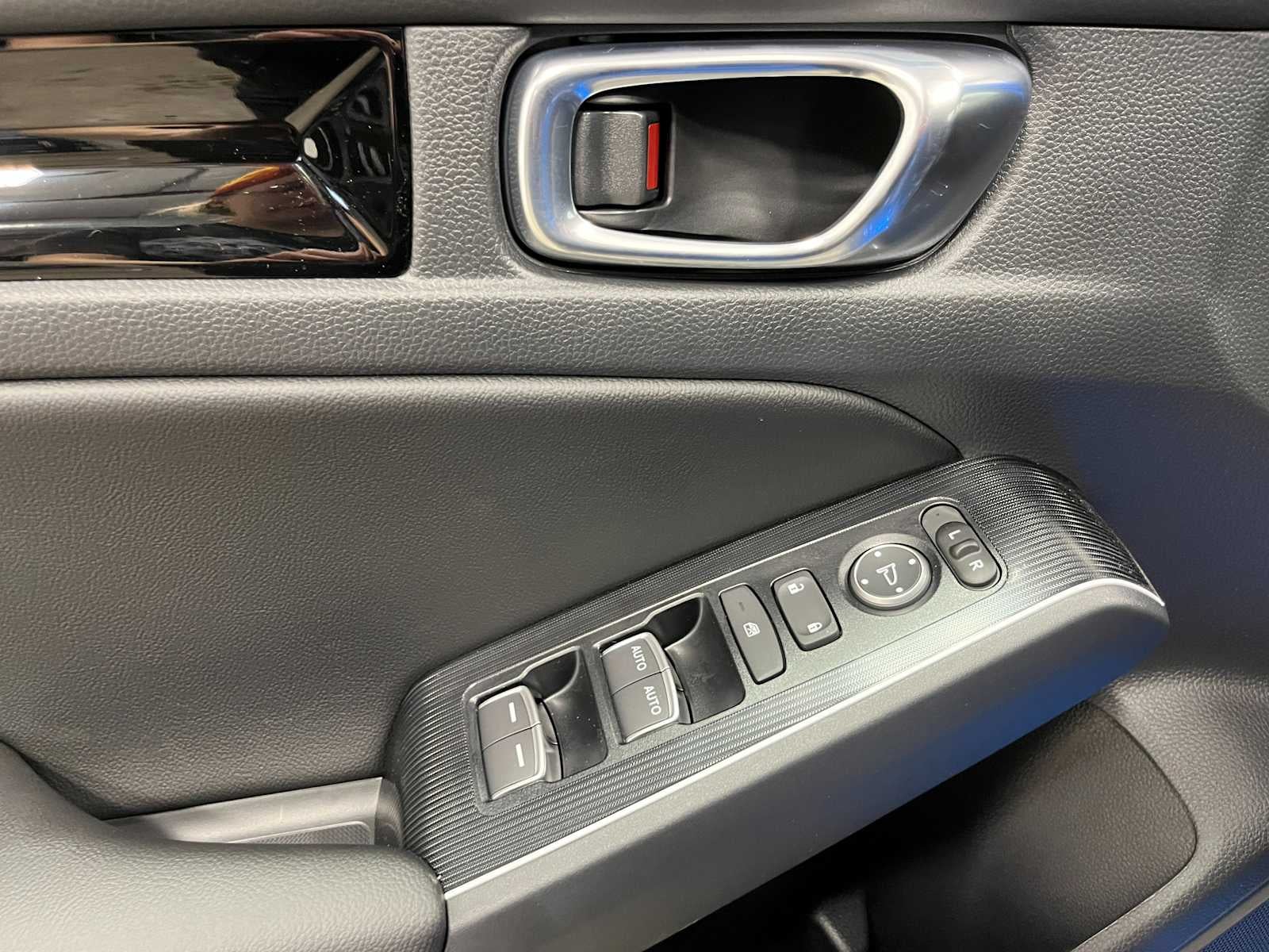 2026 Honda Civic Hatchback FWD Touring Hybrid