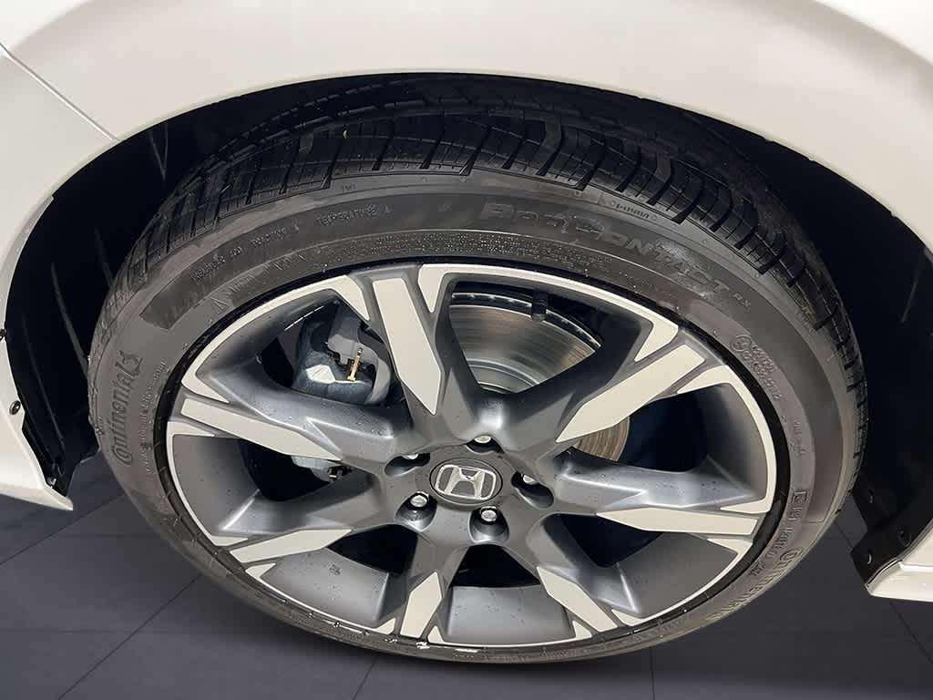 2026 Honda Civic Sedan 2WD Sport Touring Hybrid