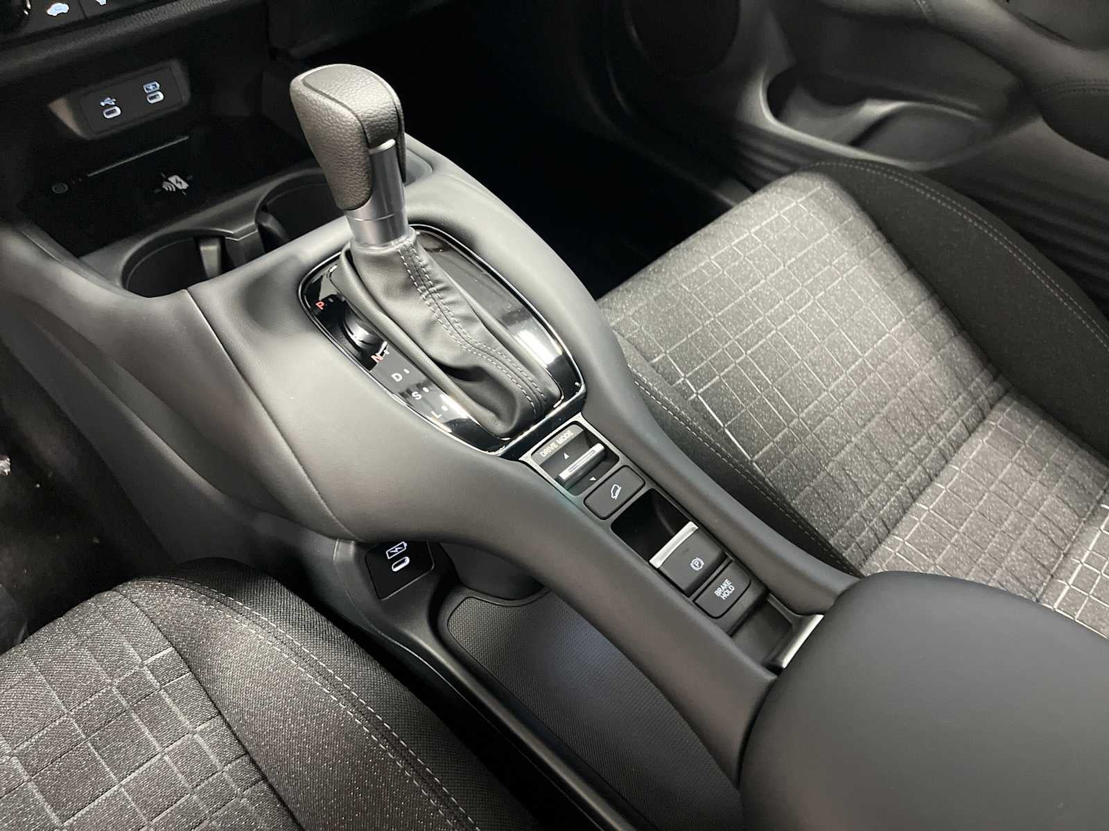 2026 Honda HR-V AWD LX