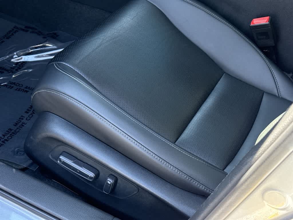 2024 Honda Civic Hatchback EX-L