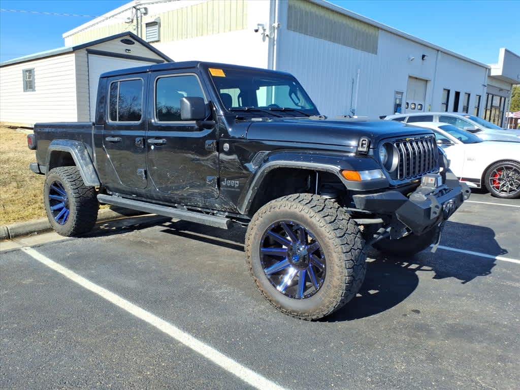 2024 Jeep Gladiator Nighthawk