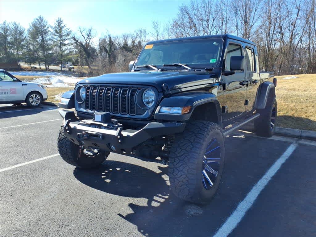 2024 Jeep Gladiator Nighthawk