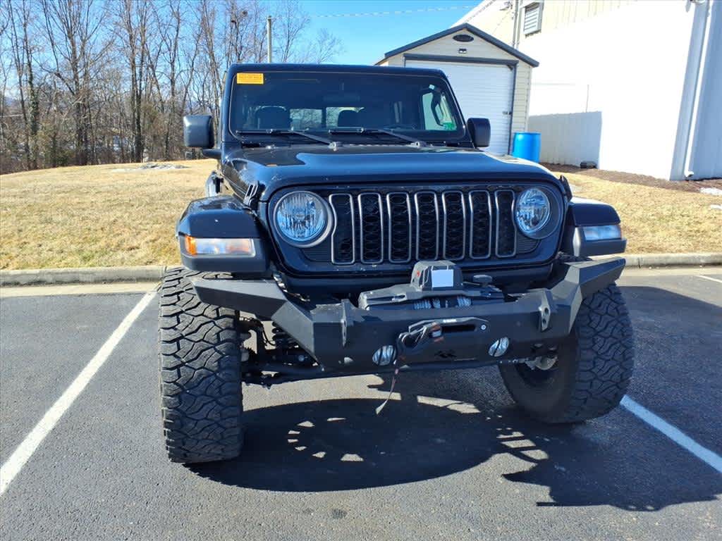 2024 Jeep Gladiator Nighthawk