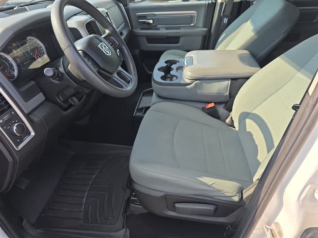 2020 RAM 1500 Classic SLT