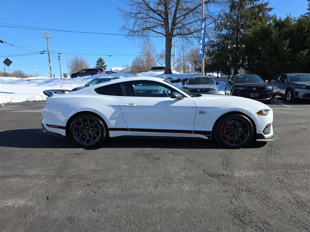 2022 Ford Mustang Mach 1