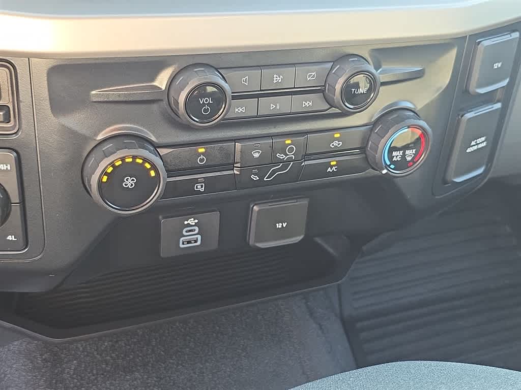 2024 Ford Super Duty F-350 SRW Pickup XLT