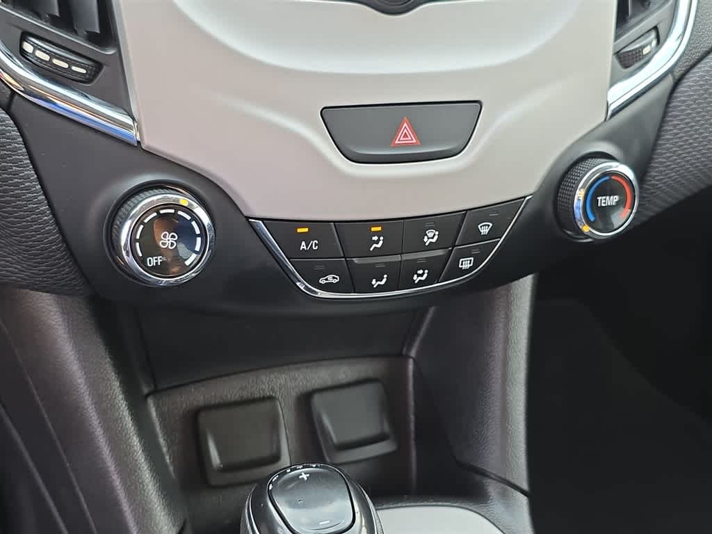 2017 Chevrolet Cruze LS