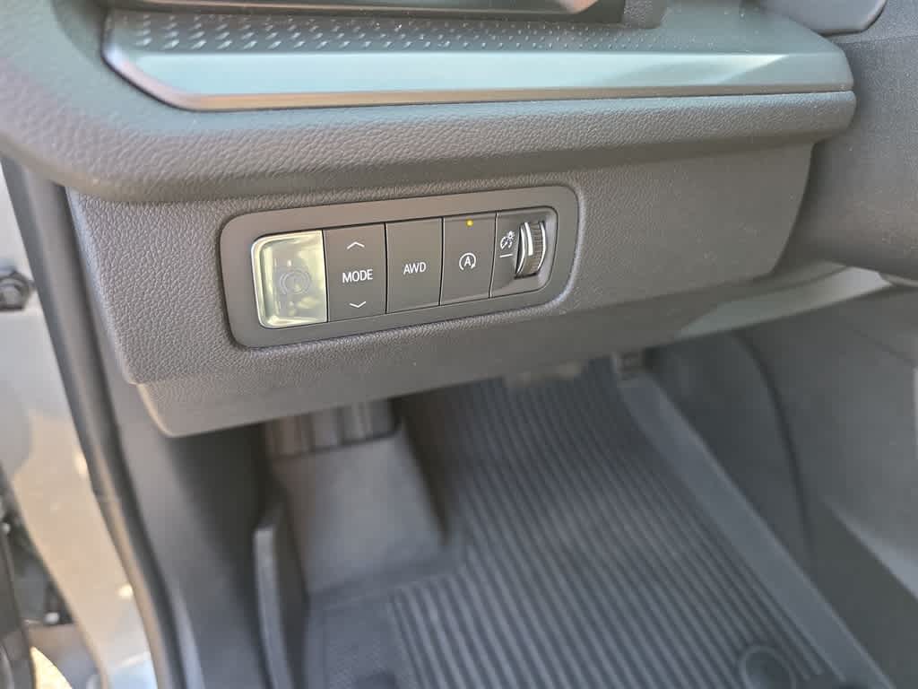 2024 Chevrolet Traverse AWD LT