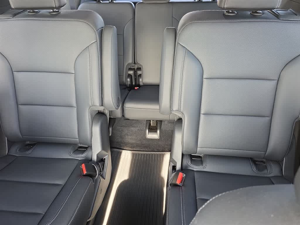 2024 Chevrolet Traverse AWD LT