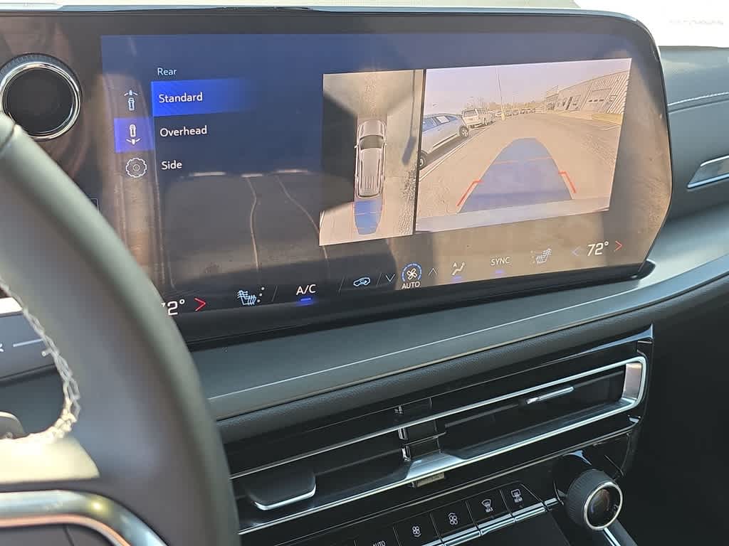 2024 Chevrolet Traverse AWD LT