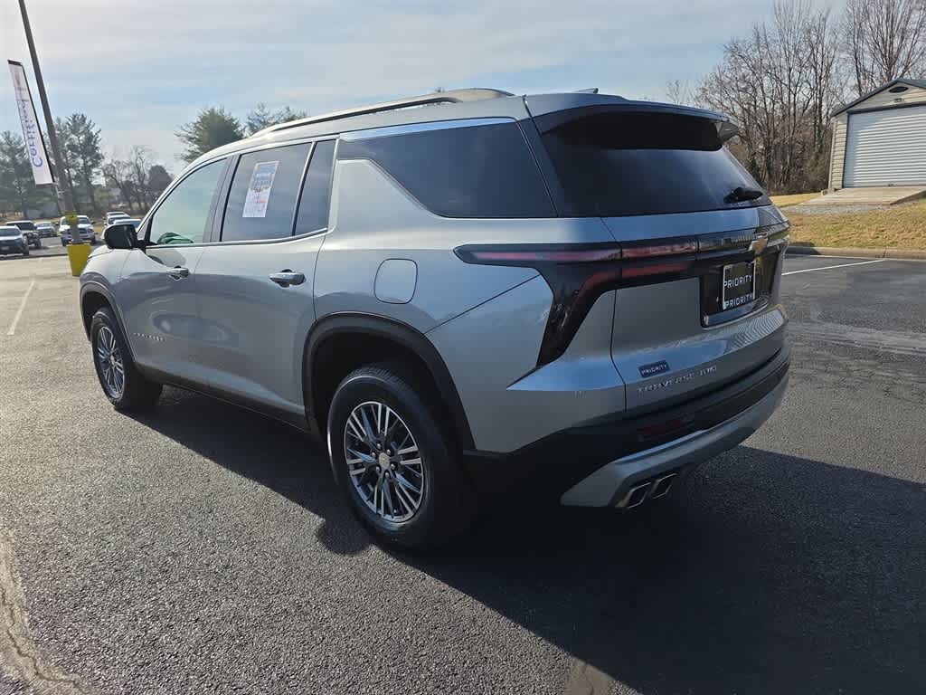 2024 Chevrolet Traverse AWD LT