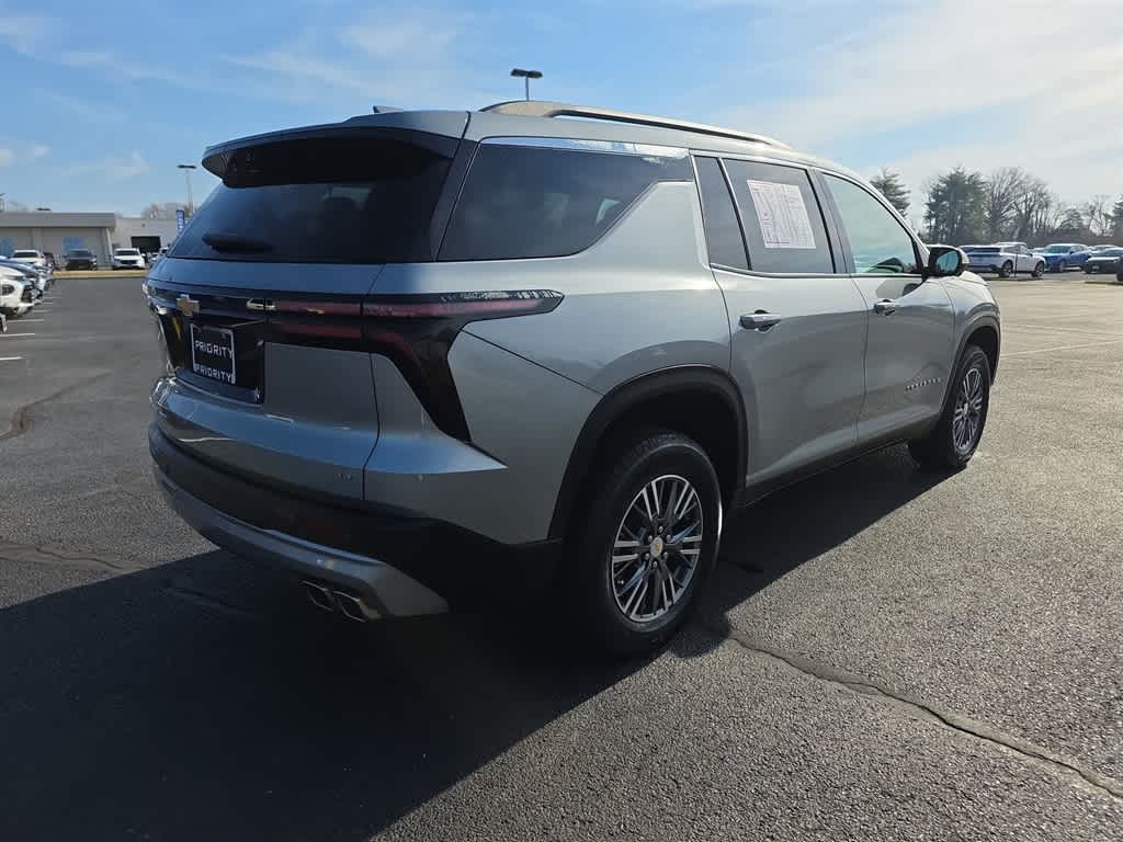 2024 Chevrolet Traverse AWD LT