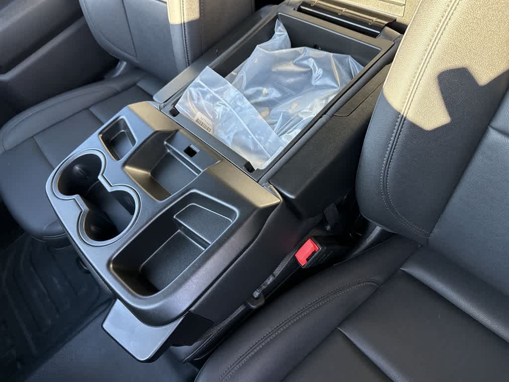 2024 GMC Sierra 2500HD Pro