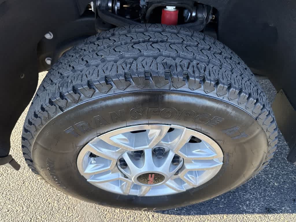 2024 GMC Sierra 2500HD Pro