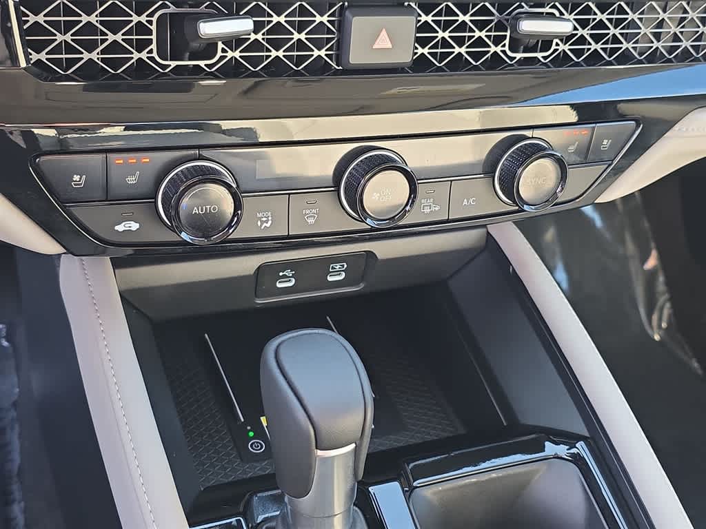 2025 Honda Accord Hybrid Touring