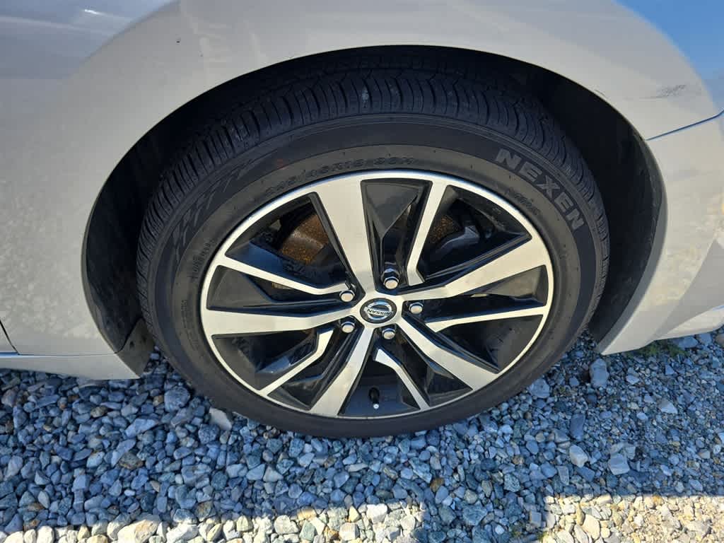 2021 Nissan Maxima SV