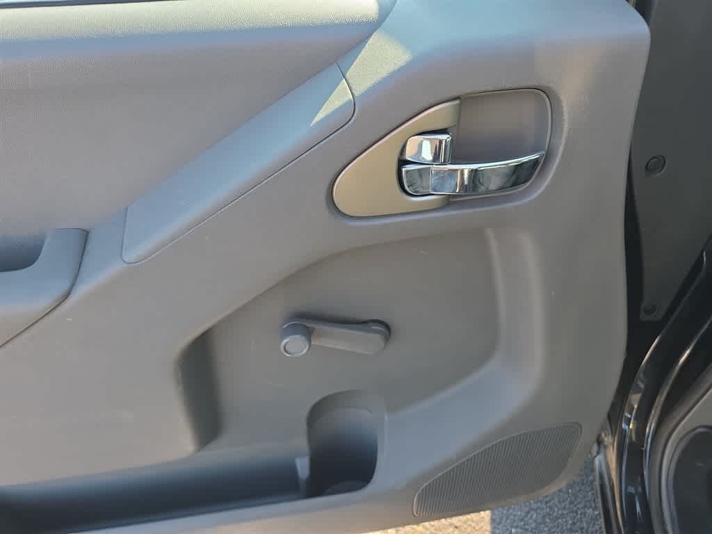 2017 Nissan Frontier S