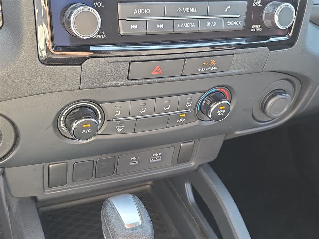 2022 Nissan Frontier S