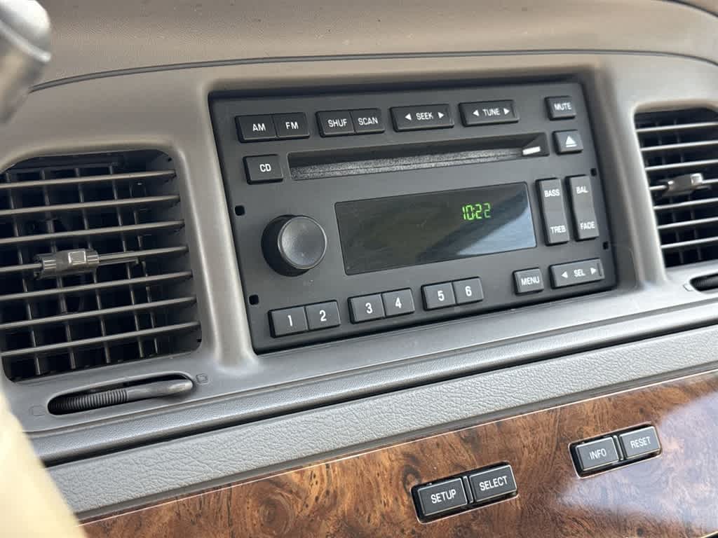 2010 Mercury Grand Marquis Base
