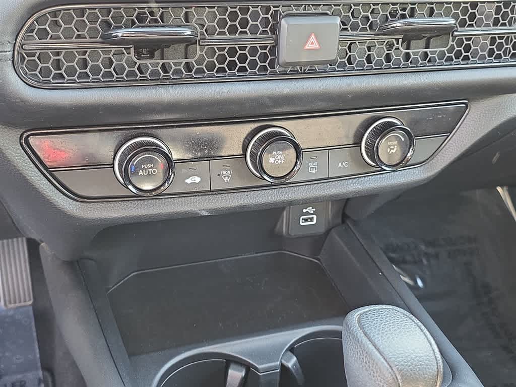 2024 Honda HR-V LX