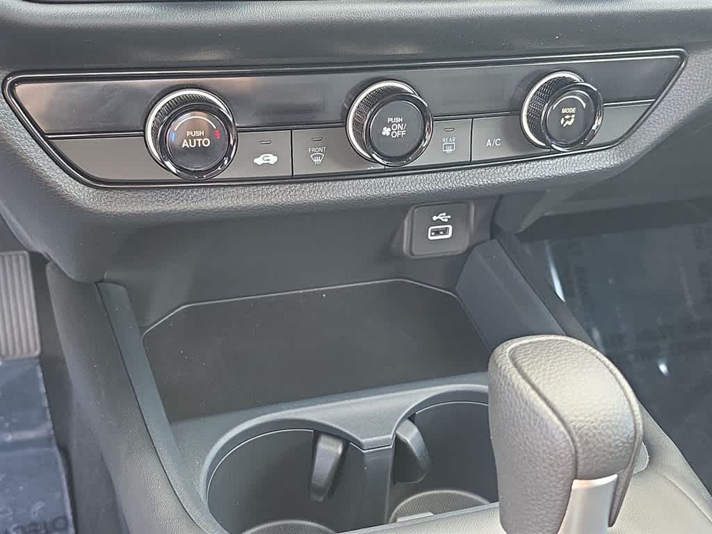 2025 Honda HR-V LX