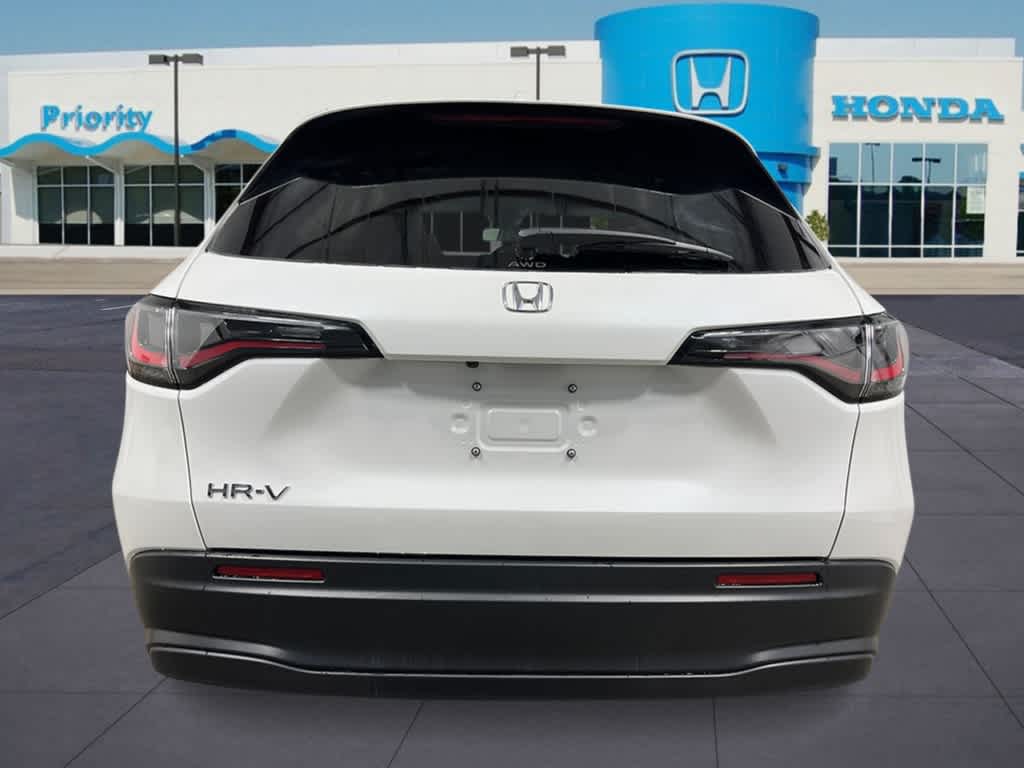 2026 Honda HR-V LX