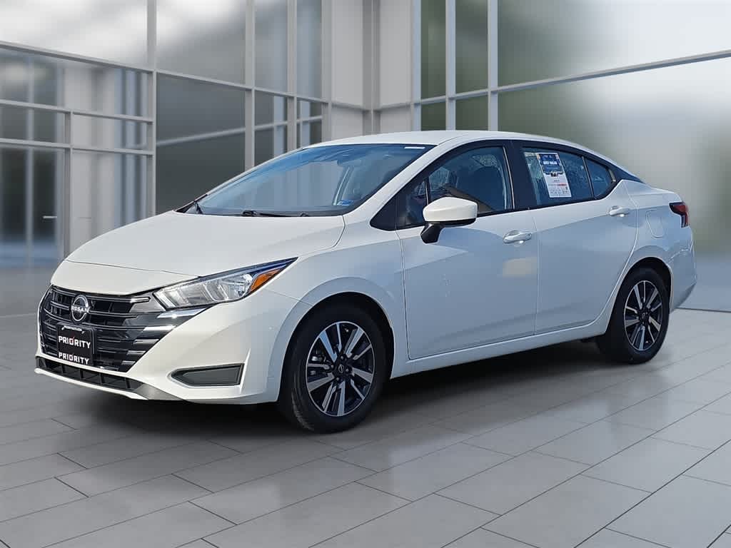 2024 Nissan Versa SV