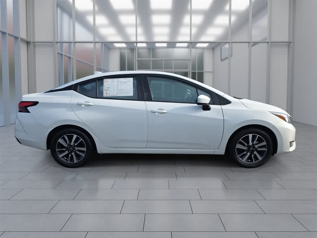 2024 Nissan Versa SV