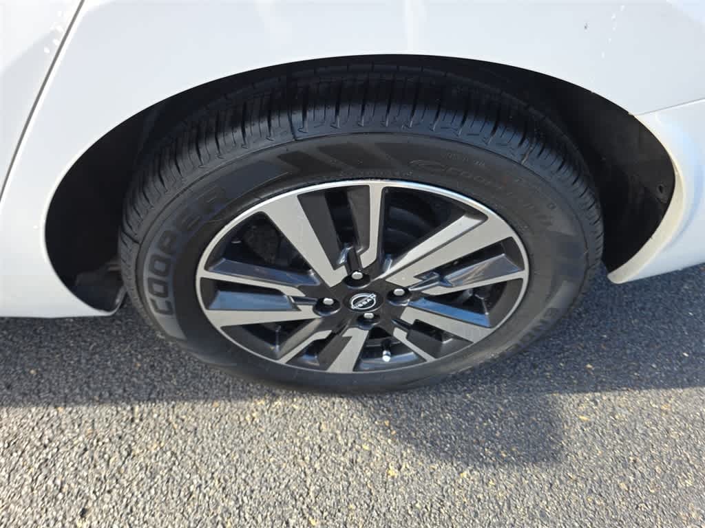 2024 Nissan Versa SV