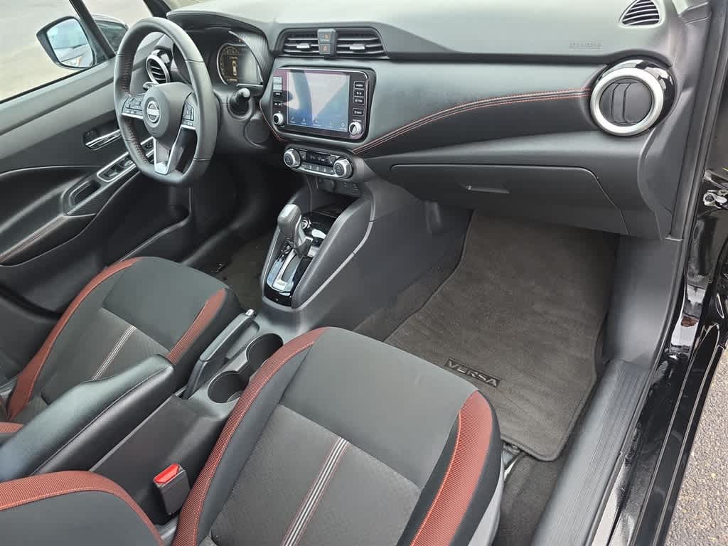 2024 Nissan Versa SR