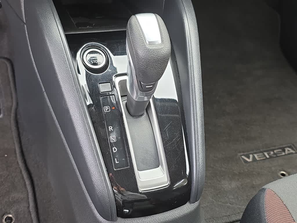 2024 Nissan Versa SR