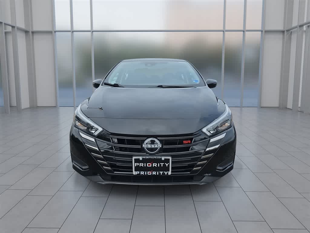 2024 Nissan Versa SR