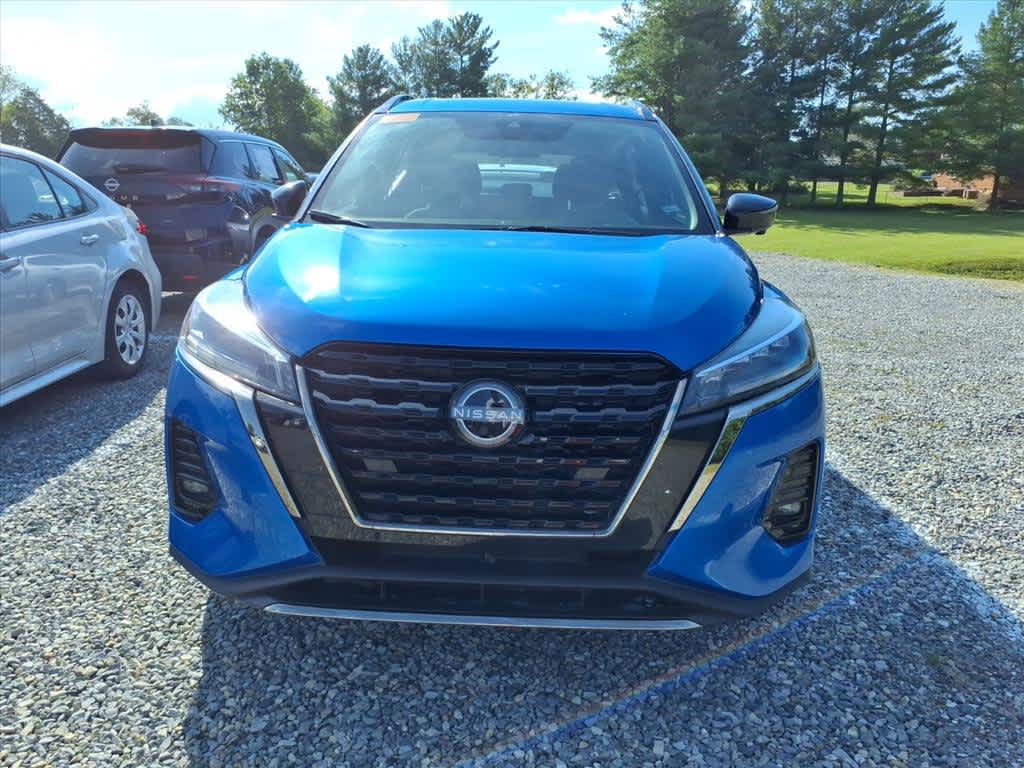 2024 Nissan Kicks SR