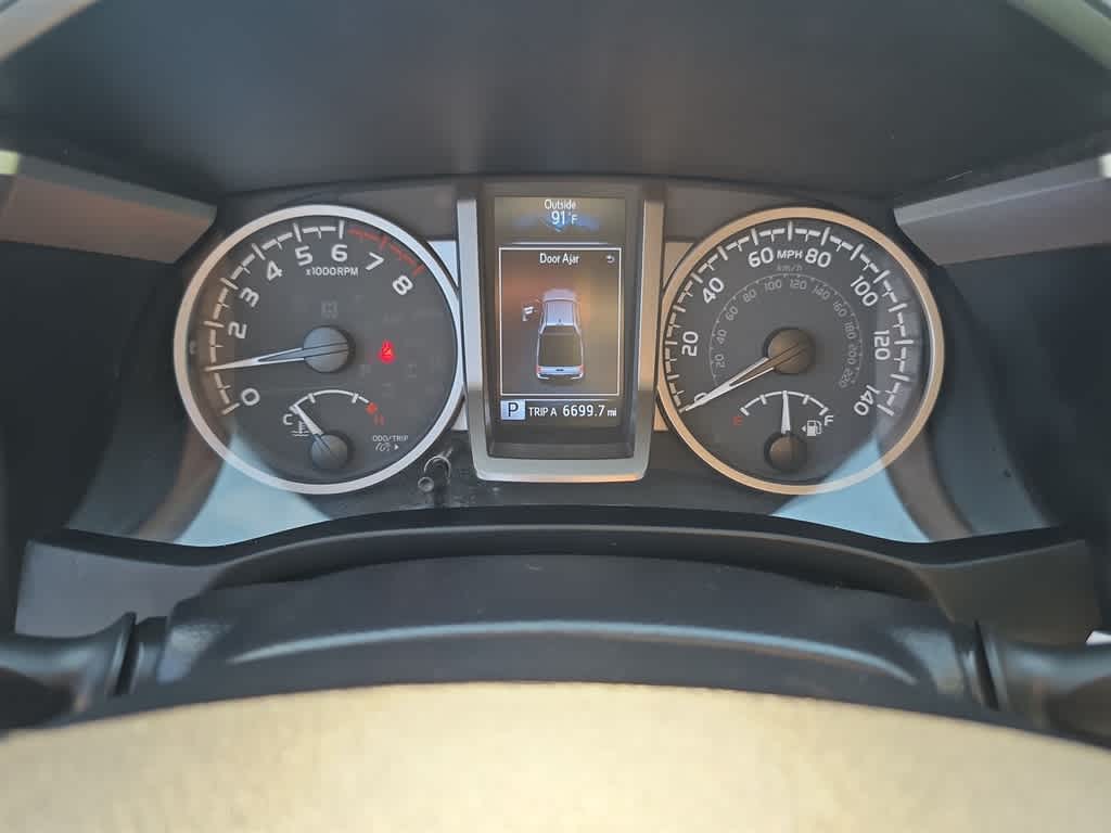 2022 Toyota Tacoma SR5
