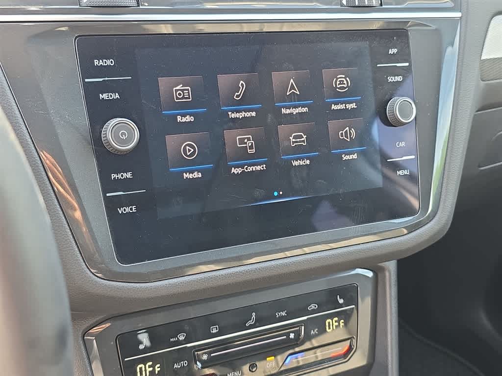 2022 Volkswagen Tiguan SE