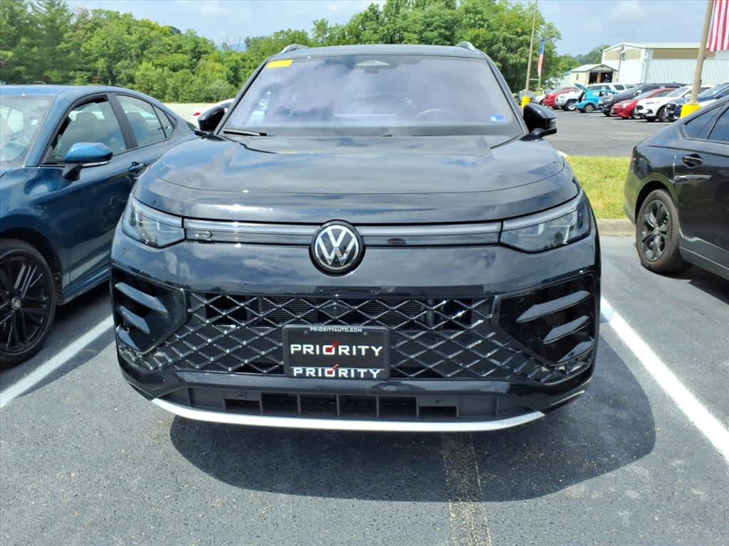 2026 Volkswagen Tiguan SEL R-Line Turbo