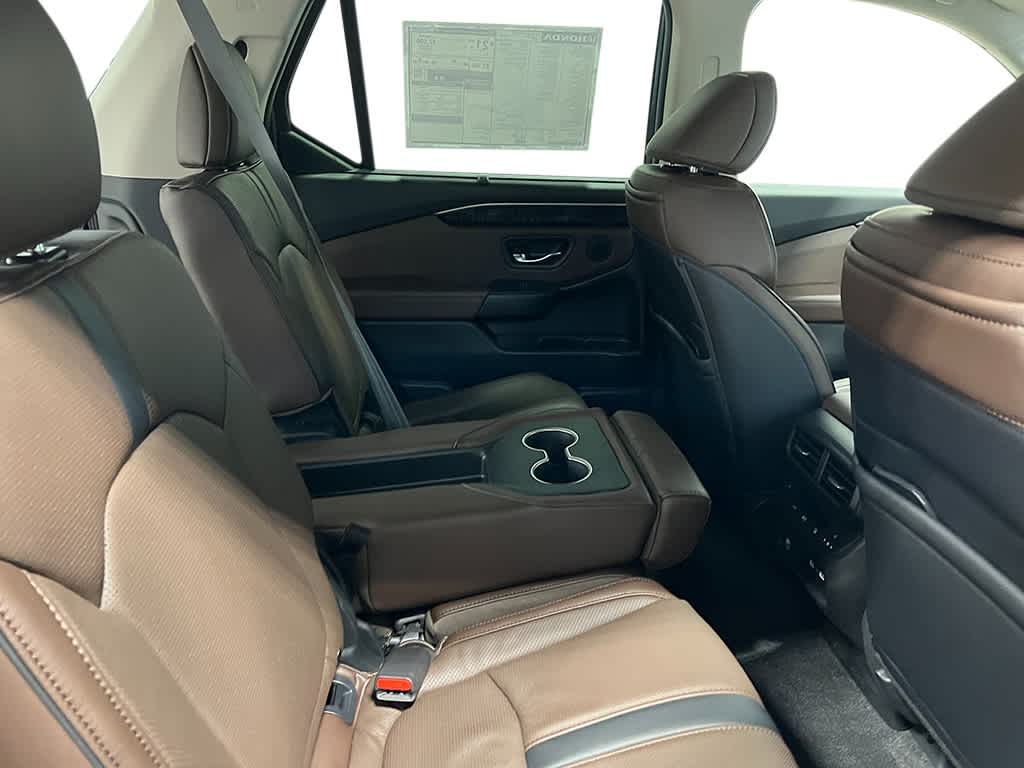 2025 Honda Pilot Elite