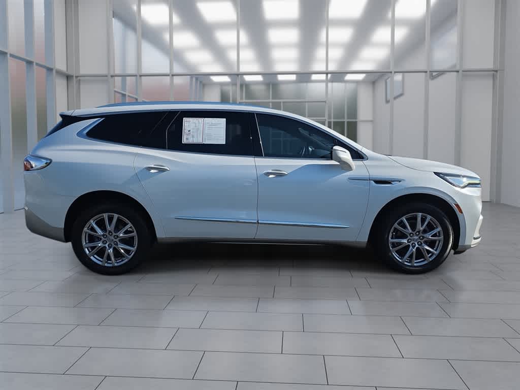 2023 Buick Enclave Premium