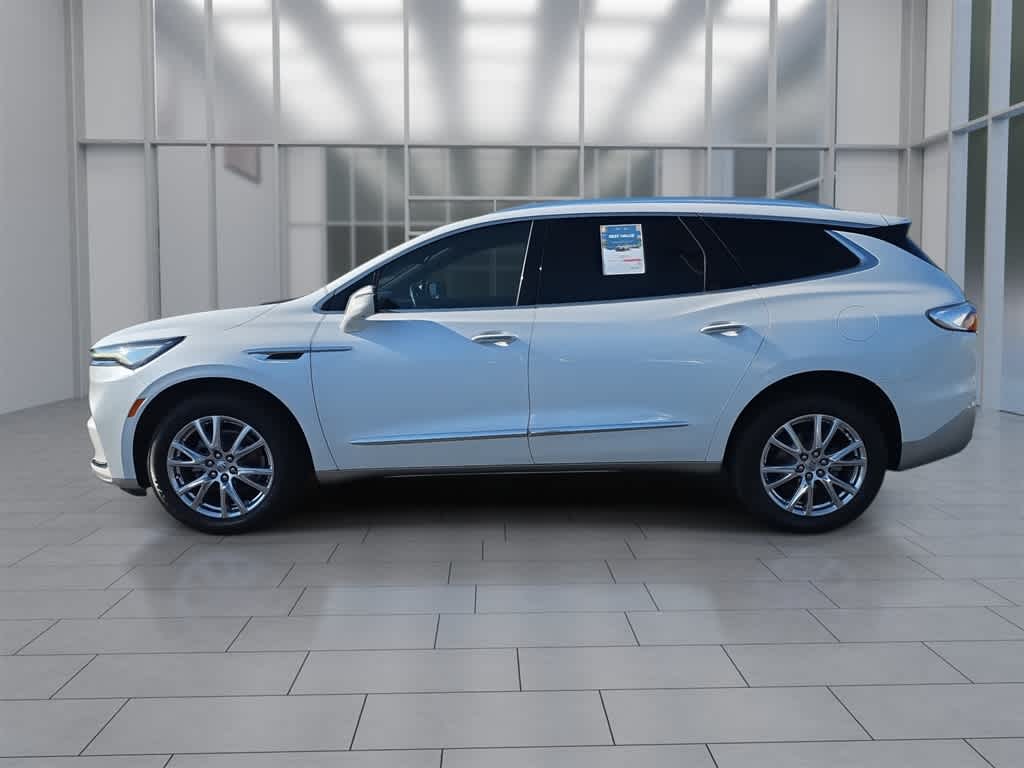 2023 Buick Enclave Premium