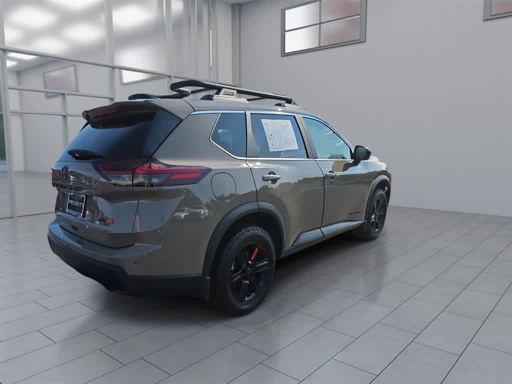 2026 Nissan Rogue Rock Creek