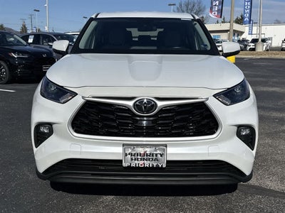 2022 Toyota Highlander LE