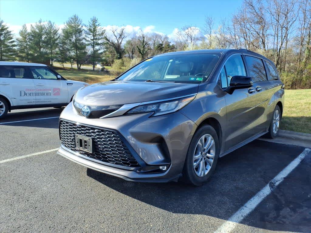 2022 Toyota Sienna XSE