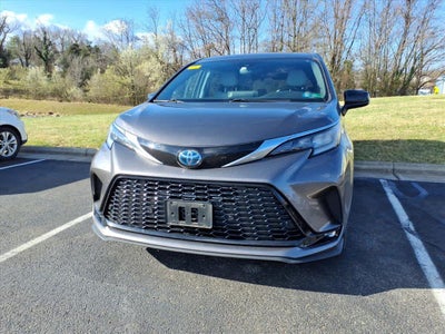 2022 Toyota Sienna XSE