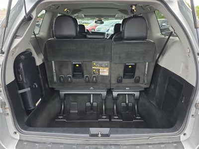 2019 Toyota Sienna SE