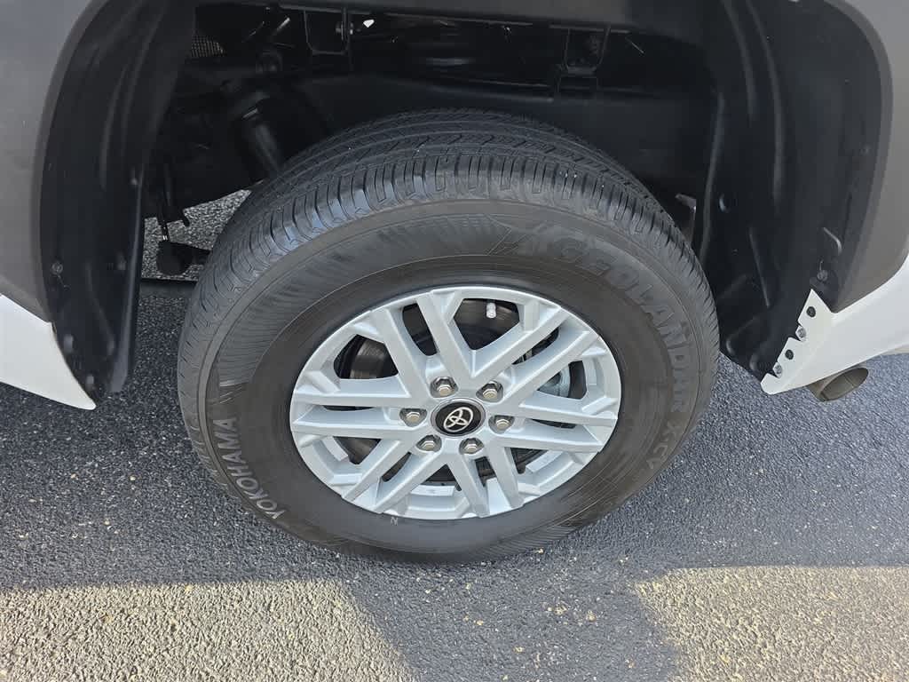 2025 Toyota Tundra SR5