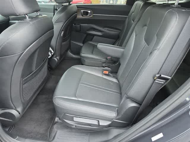 2022 Kia Sorento X-Line EX