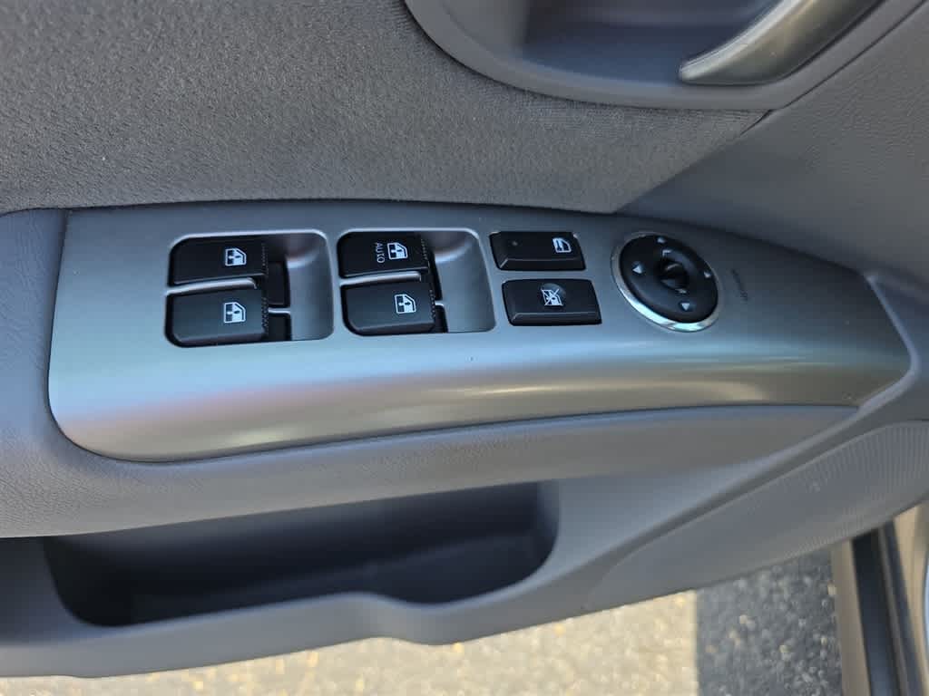 2011 Hyundai Santa Fe SE