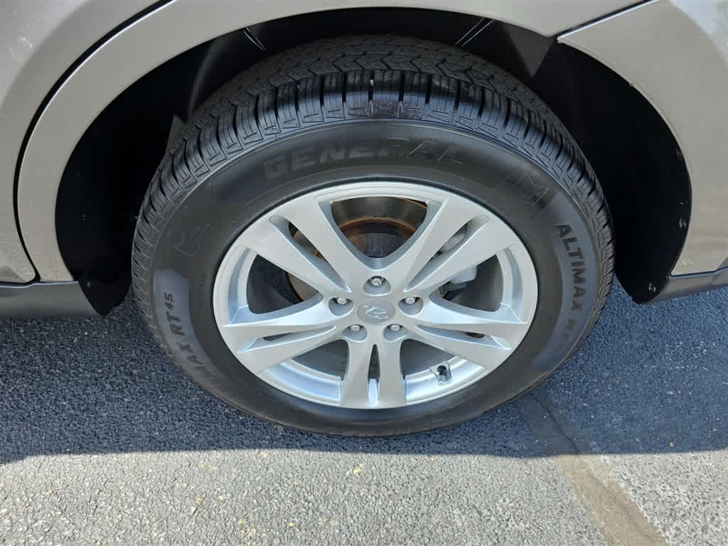 2011 Hyundai Santa Fe SE