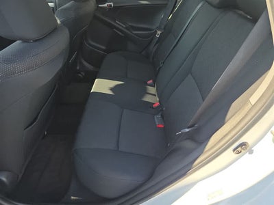 2009 Pontiac Vibe Base
